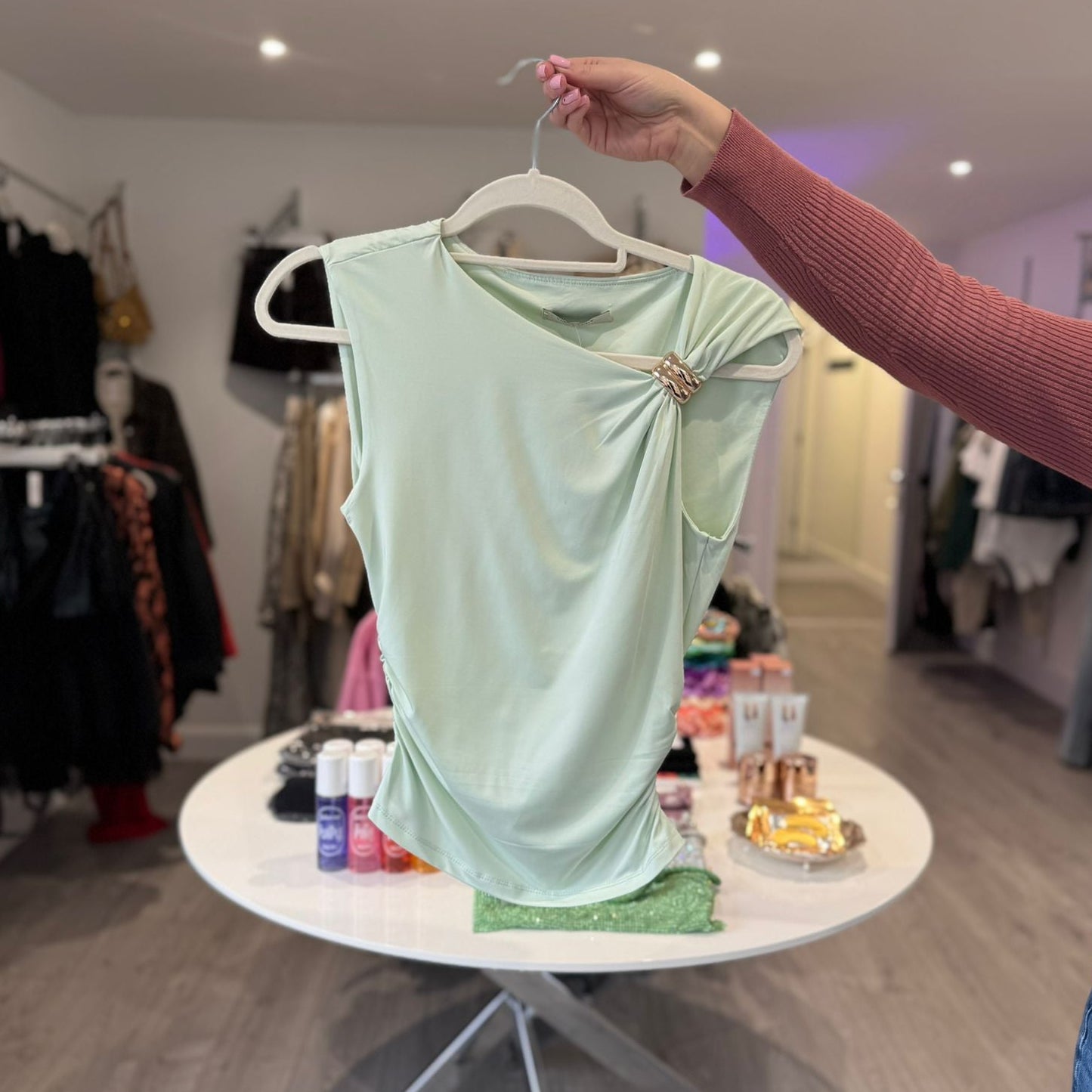 Gold Buckle Top - Mint