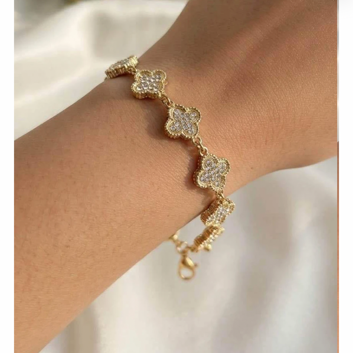 Diamante Clover Bracelet